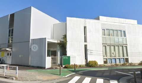 写真：西東京みどり保育園の外観
