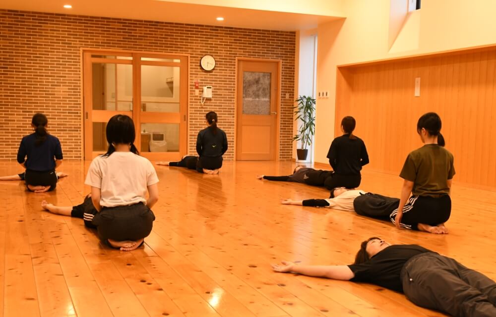 写真：園内研修の様子